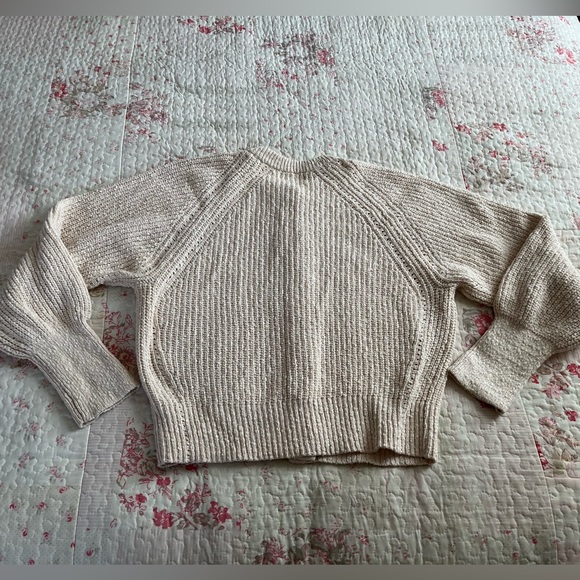 Universal Thread Textured Button-up Cardigan - Picture 4 of 5